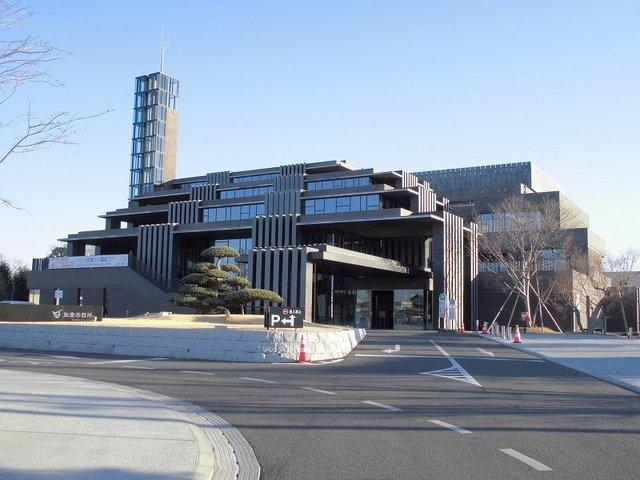 坂東市役所：2450m