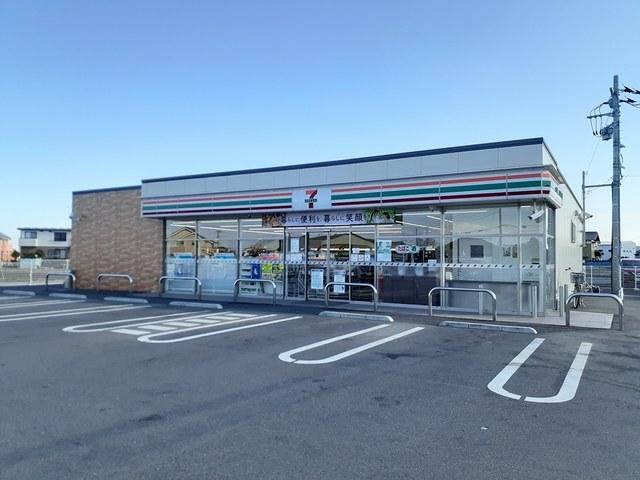 セブンイレブン水海道中妻店：660m