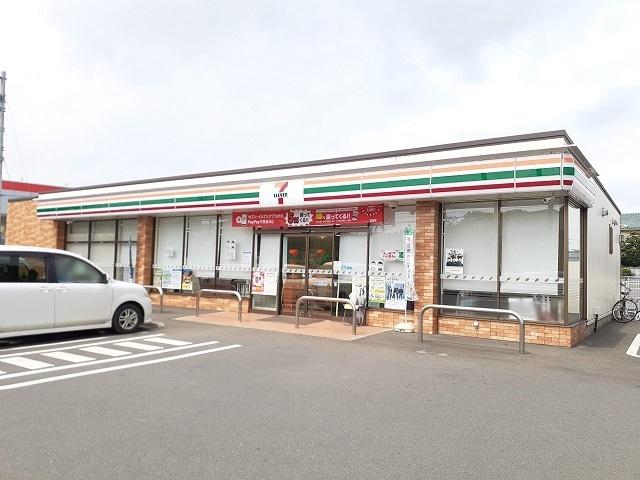 セブン坂東総合文化ホール前店：350m