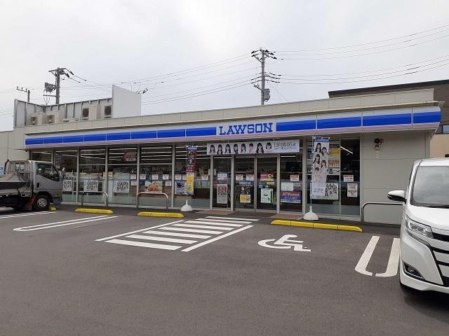ローソン富士見ヶ丘店：740m