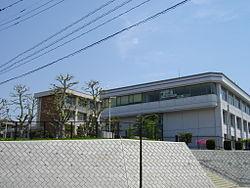 茨城県立取手第一高校：649m