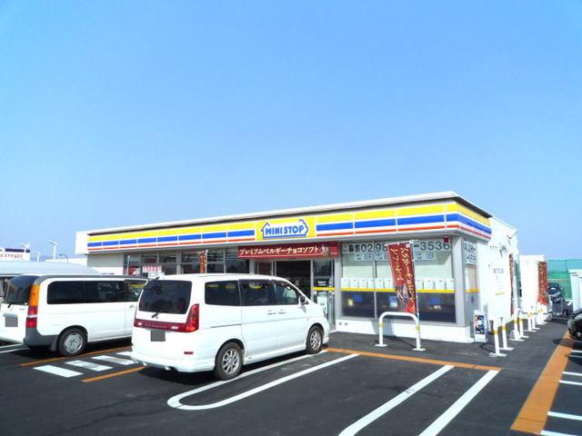 ミニストップ つくば研究学園店：900m