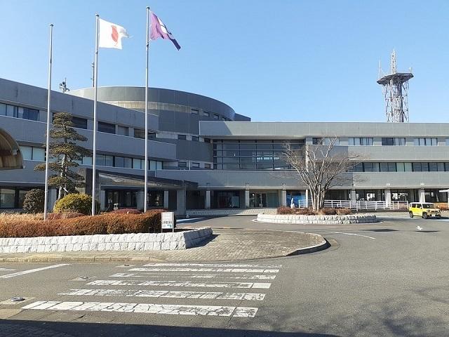 取手市役所藤代庁舎：890m