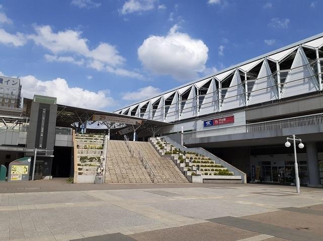 つくばエクスプレス守谷駅：1600m