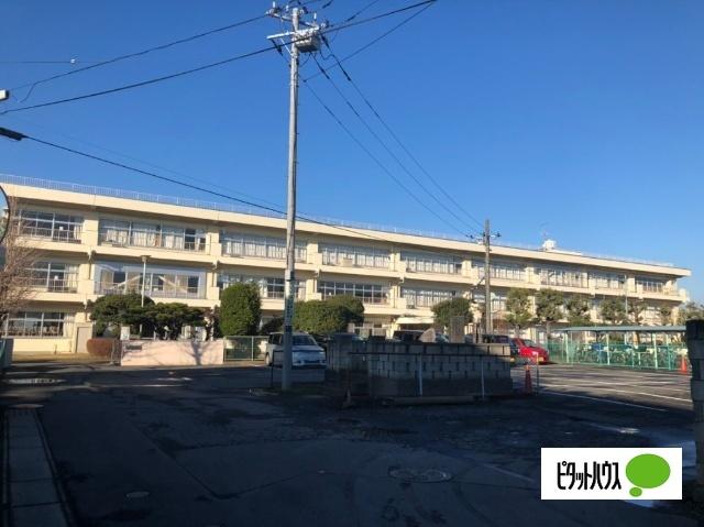 つくばみらい市立谷和原中学校：2466m