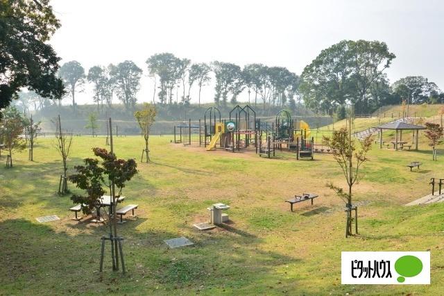 みらいの森公園：950m