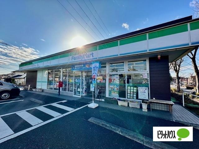 ファミリーマート守谷御所ヶ丘店：490m