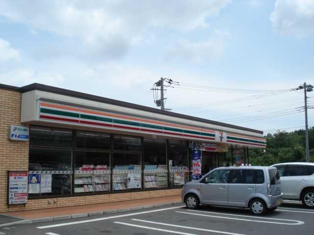 セブンイレブンつくば上横場店：787m