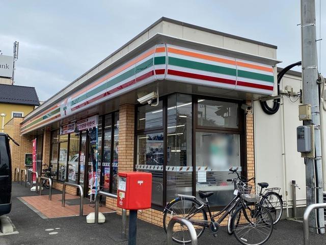 セブンイレブン茨城守谷松ケ丘店：821m