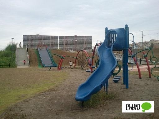 みらい平さくら公園：822m