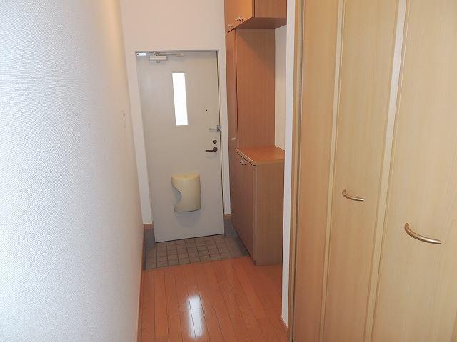 Ｋ・ＳハイツＣ棟（102） 玄関