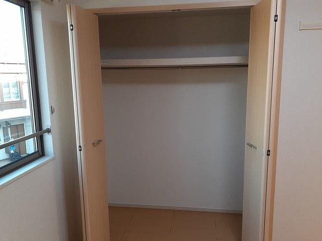 リズィエールⅠ（201） 収納