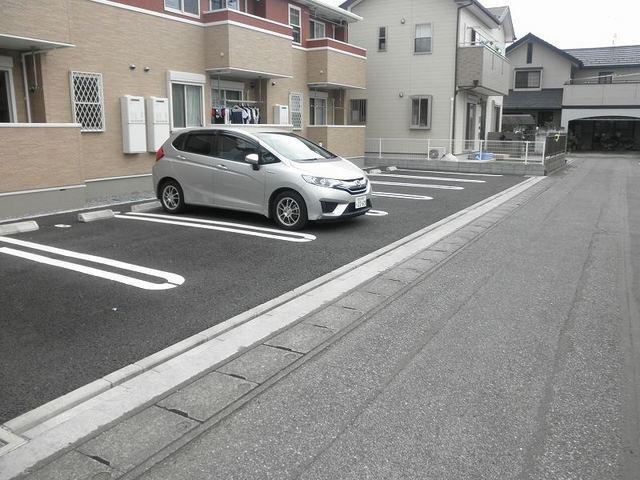 ＡＫレジデンス（101） 駐車場
