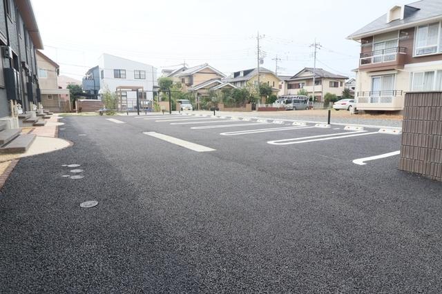 THE PARK FRONT（101） 駐車場