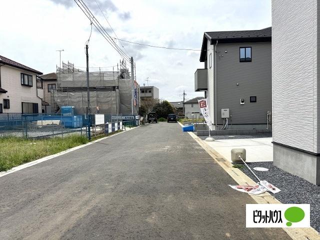 ＼新築／取手市戸頭17期【1号棟】 前面道路含む現地写真