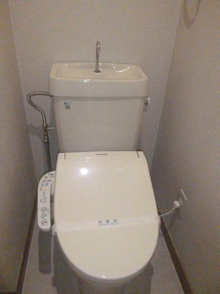 浅口市金光町須恵アパート トイレ