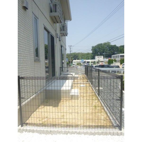 ウエストアージュ 庭