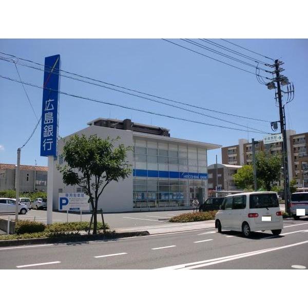 広島銀行玉島支店：722m