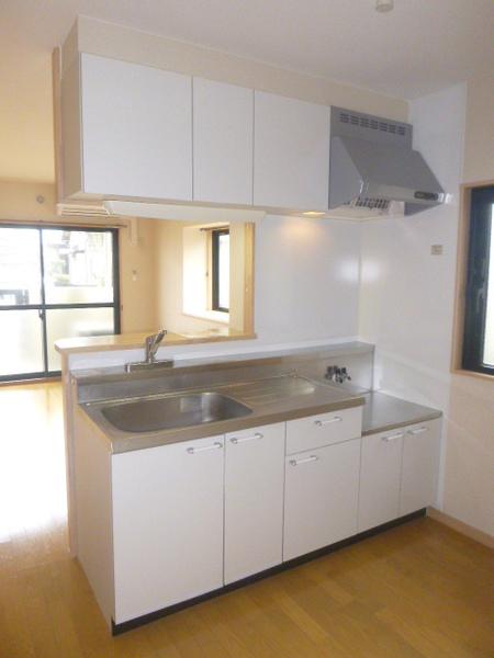 倉敷市西阿知町マンション キッチン