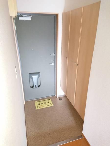 倉敷市玉島乙島マンション 玄関