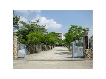 倉敷市立玉島北中学校：1847m