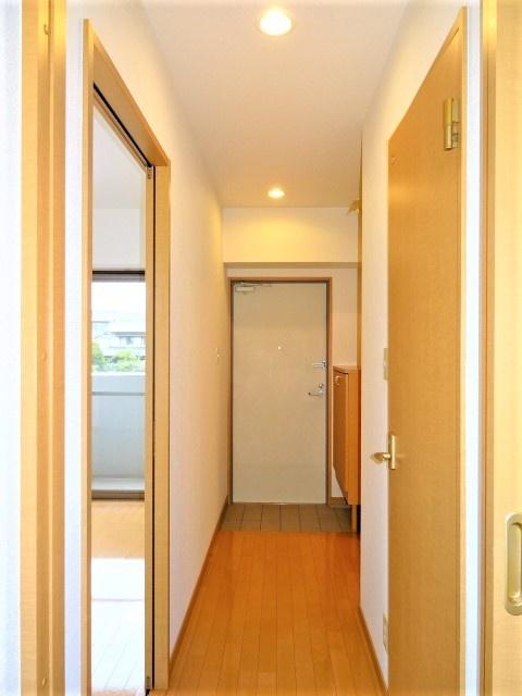 倉敷市玉島上成マンション 玄関