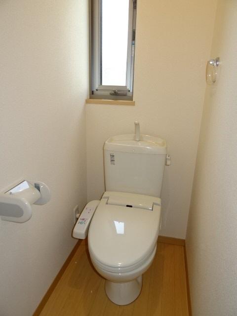浅口市金光町占見新田一戸建 トイレ
