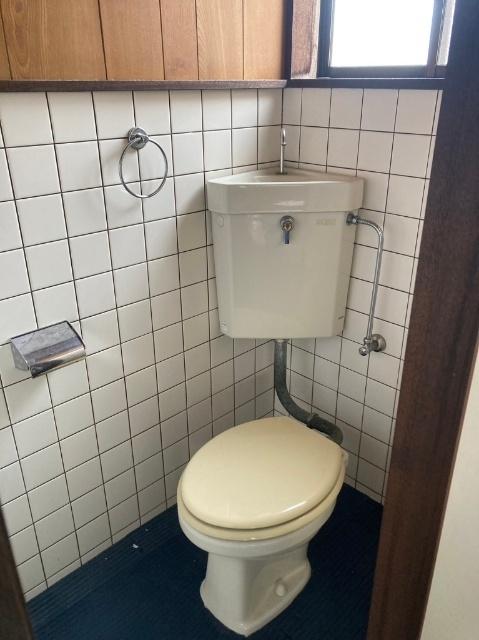 玉島柏台貸テナント トイレ