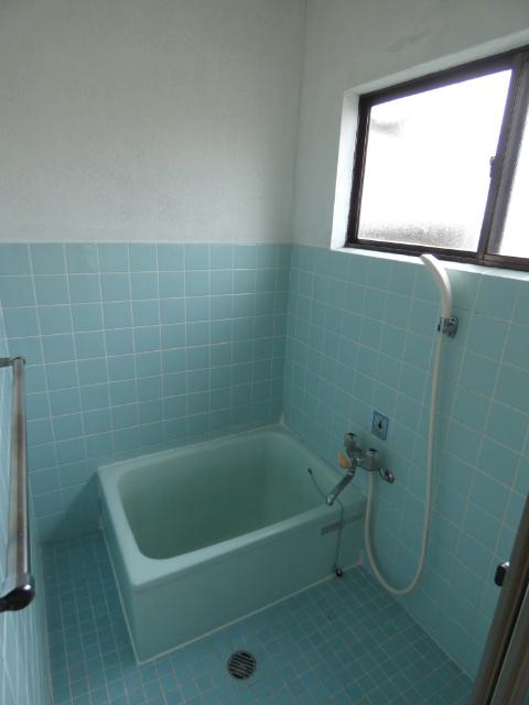 倉敷市玉島爪崎一戸建 バス／シャワー