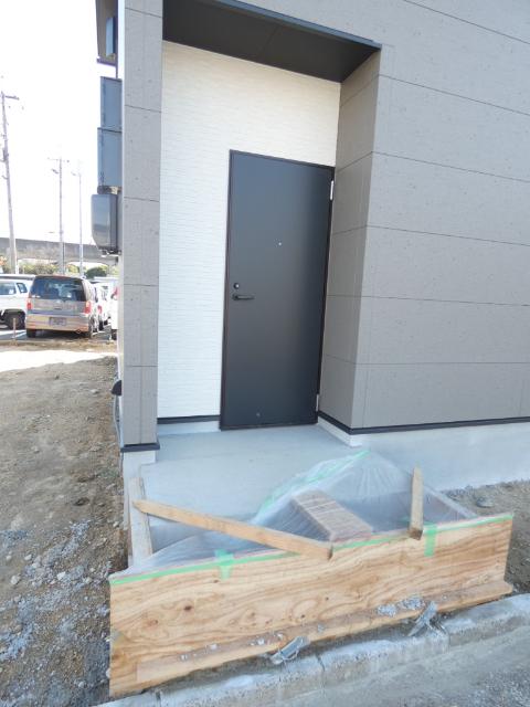 倉敷市水島東栄町新築テナント（1） 玄関
