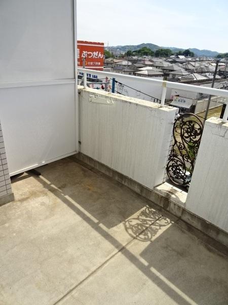 倉敷市玉島爪崎マンション バルコニー