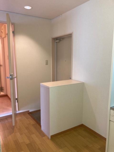 浅口郡里庄町大字里見マンション 玄関