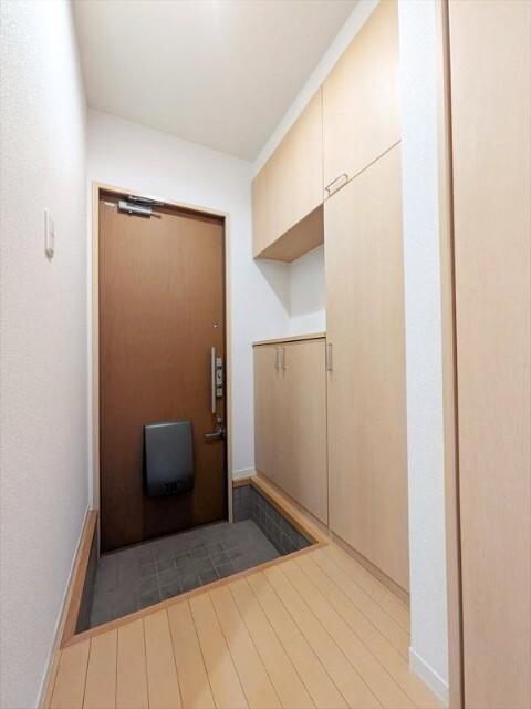 倉敷市玉島乙島アパート 玄関