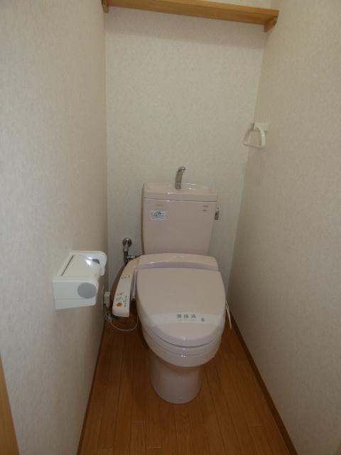 アランフェス トイレ