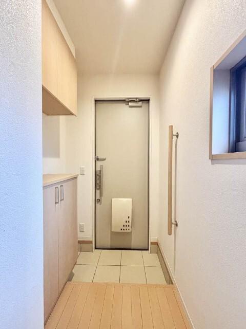 ベルプラージ 玄関