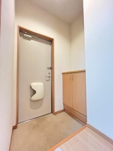 倉敷市玉島長尾アパート 玄関