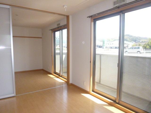 浅口郡里庄町大字新庄アパート バルコニー