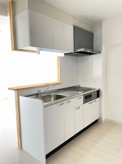 倉敷市四十瀬マンション キッチン