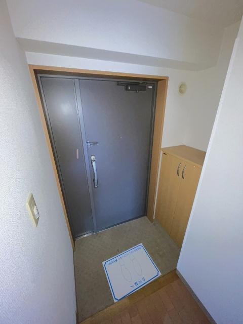 倉敷市玉島爪崎マンション 玄関
