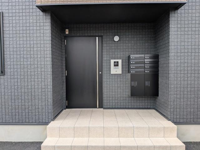 倉敷市玉島長尾アパート エントランス