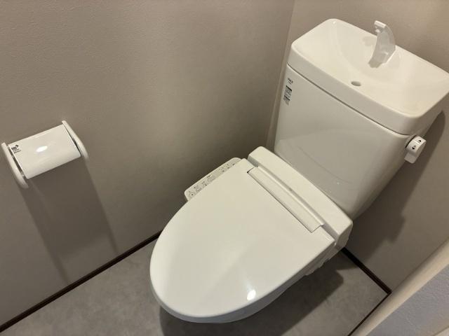 倉敷市玉島長尾アパート トイレ