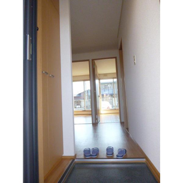 イエンビュ沖　Ａ棟 玄関