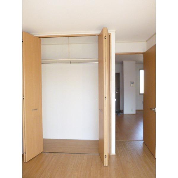 イエンビュ沖　Ａ棟 収納