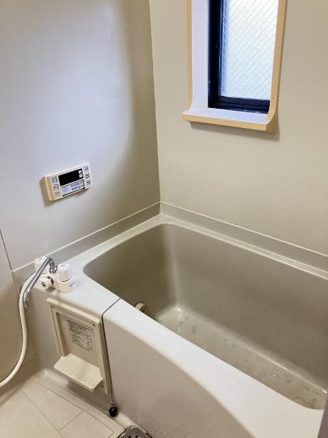 笠岡市二番町テラスハウス バス／シャワー