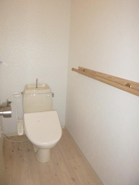 浅口市鴨方町六条院中アパート トイレ