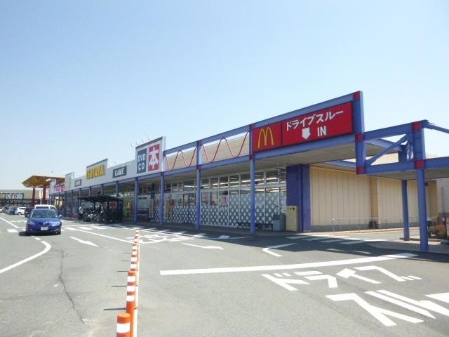 TSUTAYA玉島店：388m