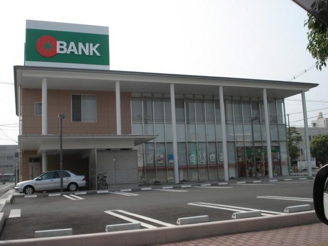 トマト銀行水島支店：228m