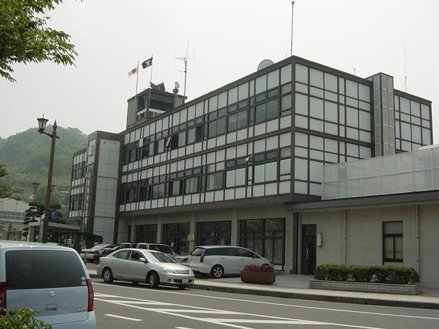 笠岡市役所：3931m