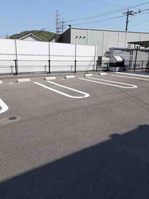 リバーサイドゆきかぜ（103） 駐車場