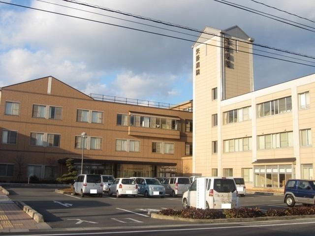矢掛病院：500m